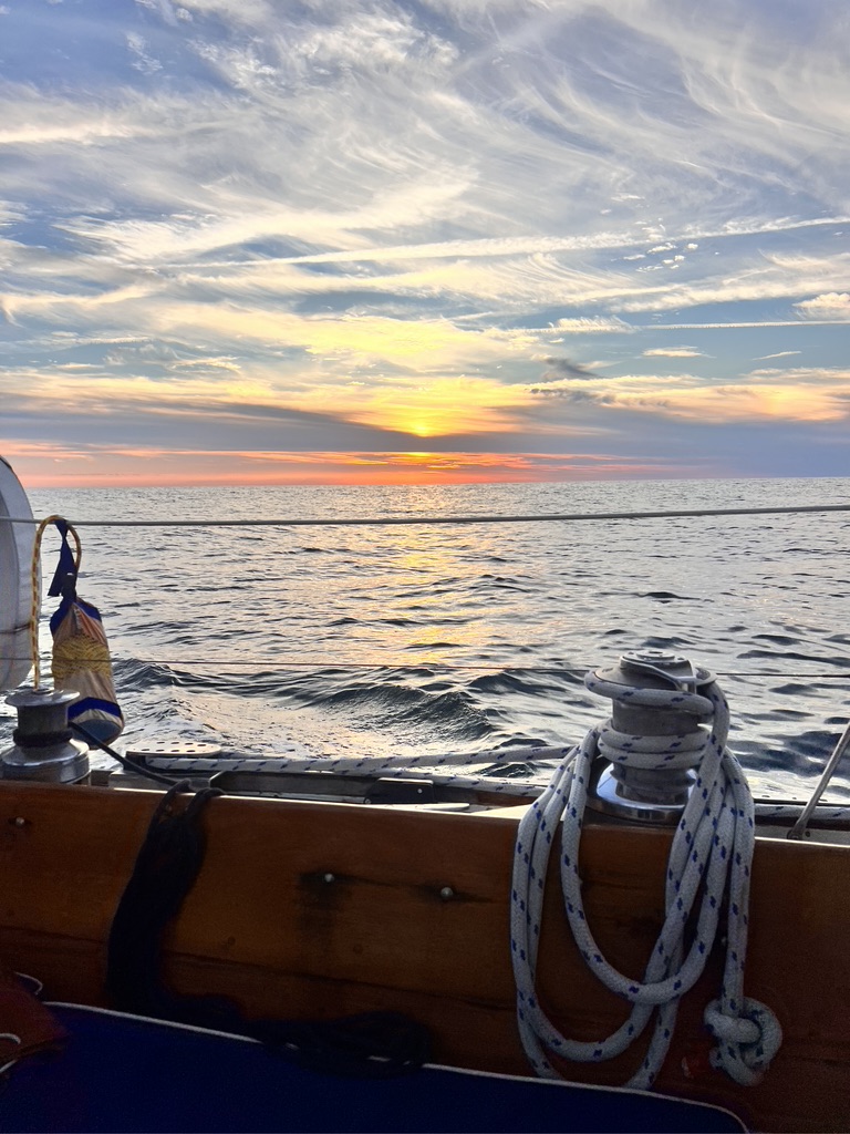 private sailing charter