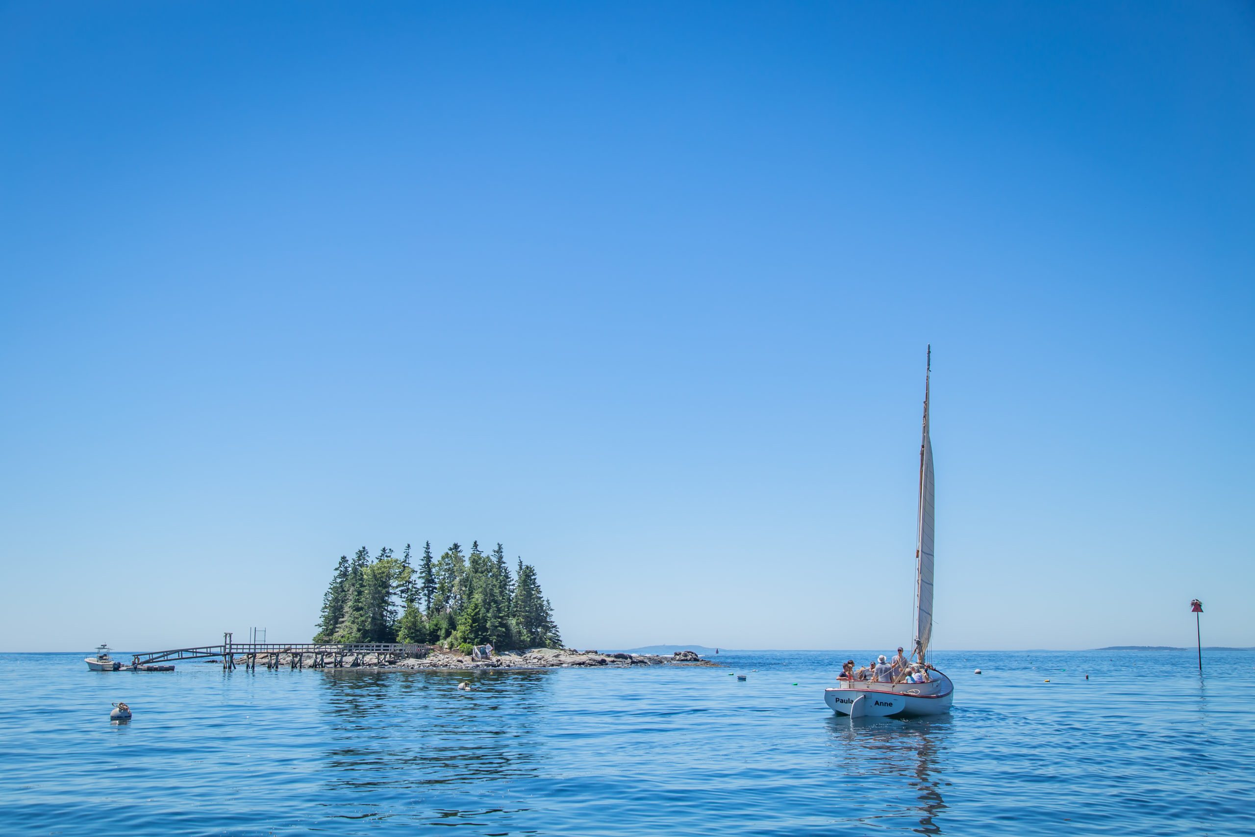 sailboat charter maine​